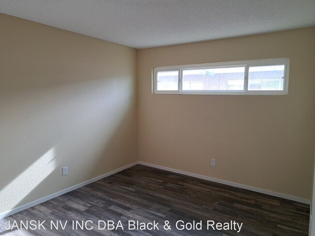 Building Photo - 2 br, 1 bath House - 2508 McCarran St #2