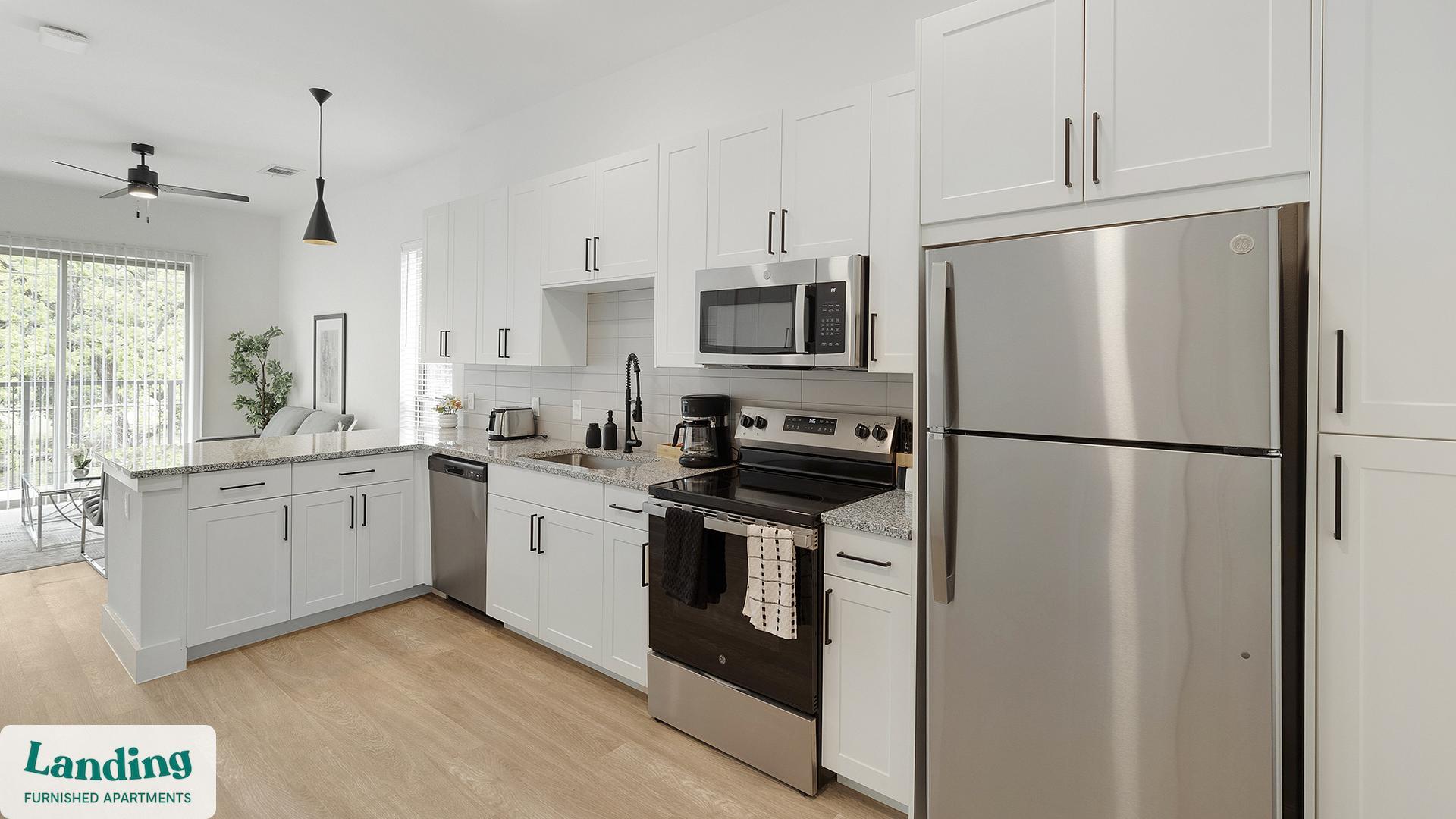 Building Photo - 650 E Sycamore St