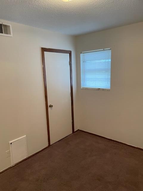 Building Photo - 2511 Quail Dr