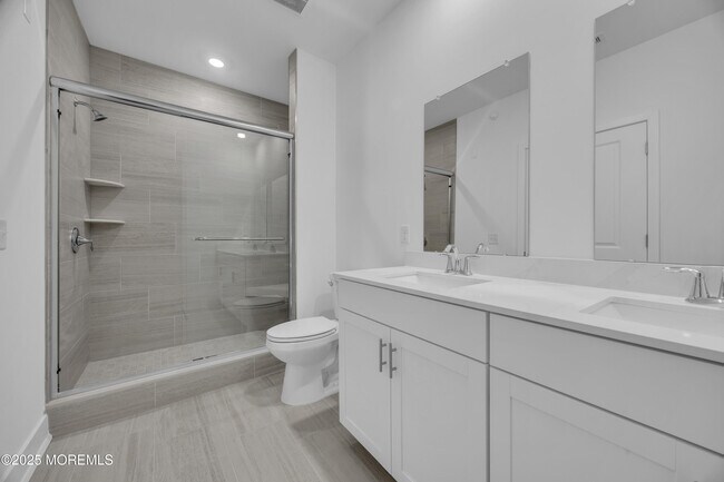 Building Photo - 28311 Radford Ct