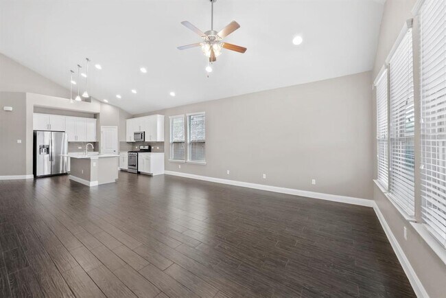 Building Photo - 408 Andele Way