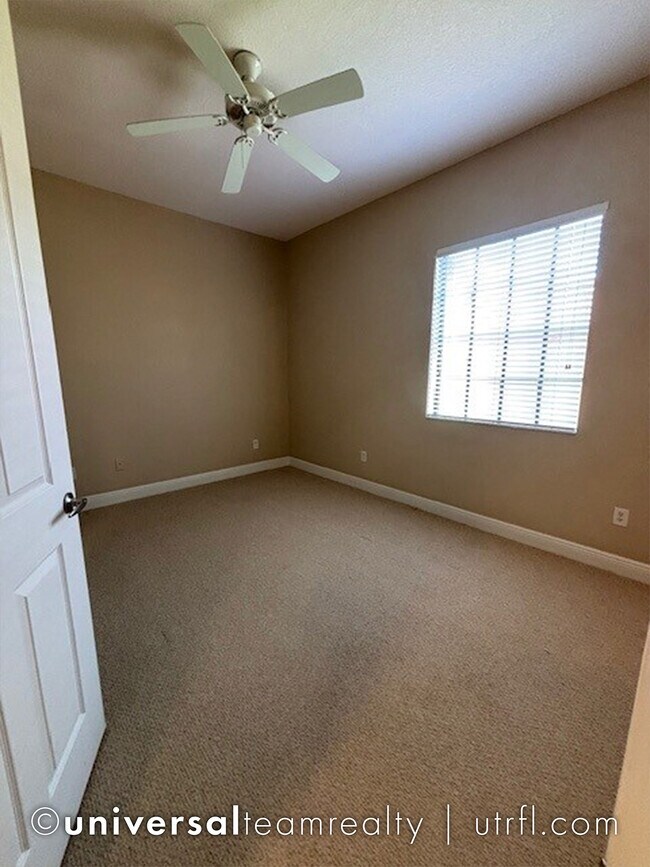 Building Photo - 13781 Julias Way