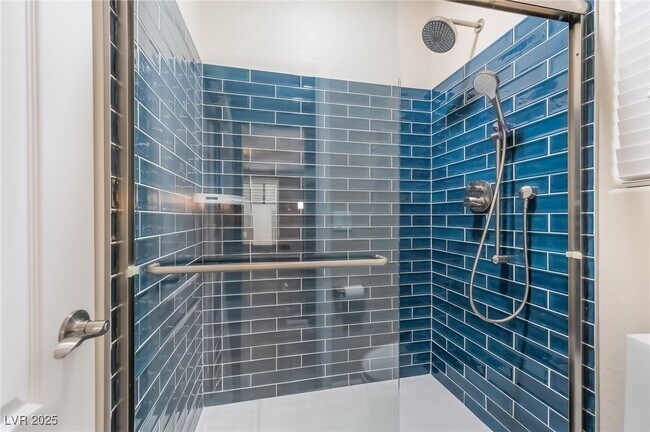 Building Photo - 1088 Via Alloro