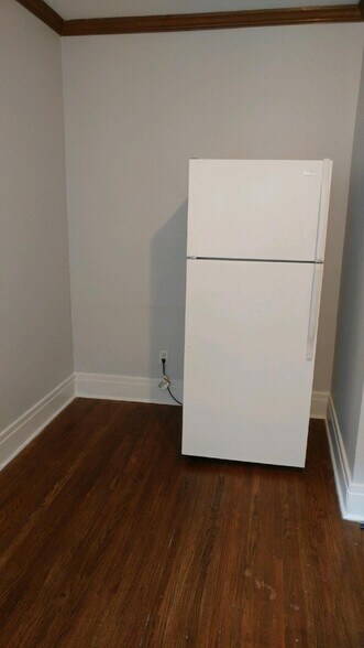 Building Photo - 734 Auburn Ave