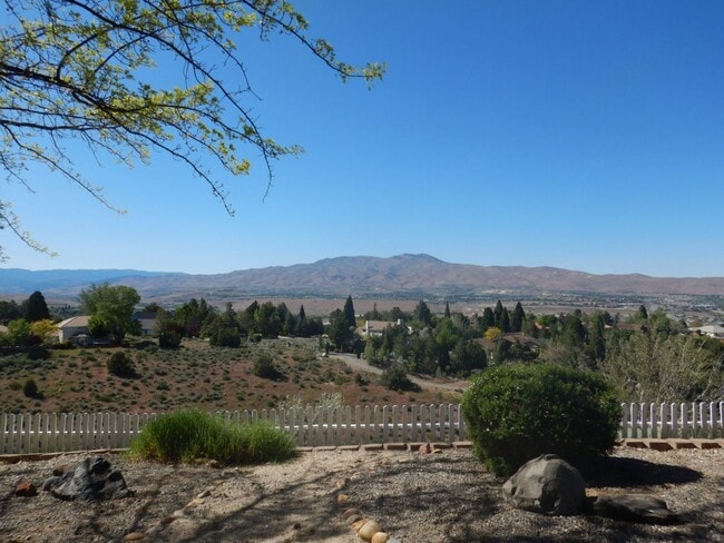 Building Photo - Panoramic Views from Caughlin Ranch