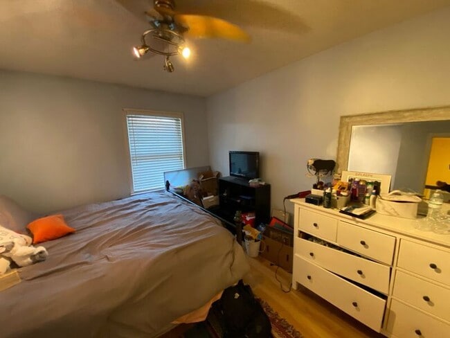 Building Photo - 1108 Tiger Blvd