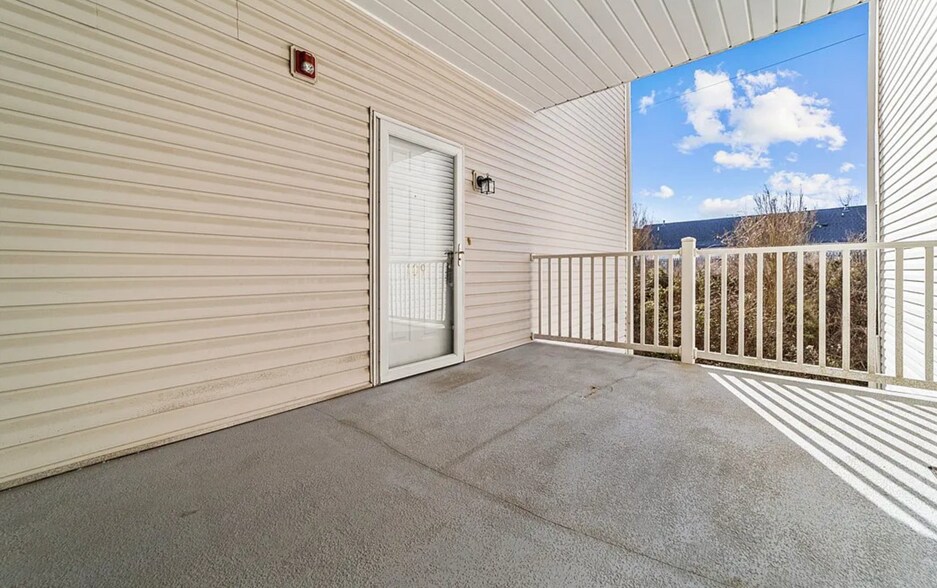 Building Photo - 3015 Winston Dr