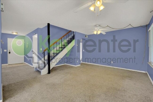 Building Photo - 7005 Woodside Dr