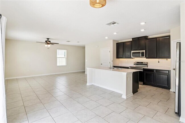 Building Photo - 310 Citrus Pointe Dr