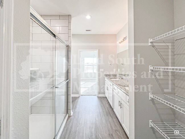 Building Photo - 3412 cup drive