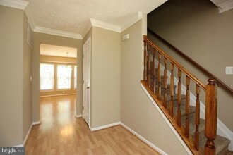 Building Photo - 66 Larkwood Ct