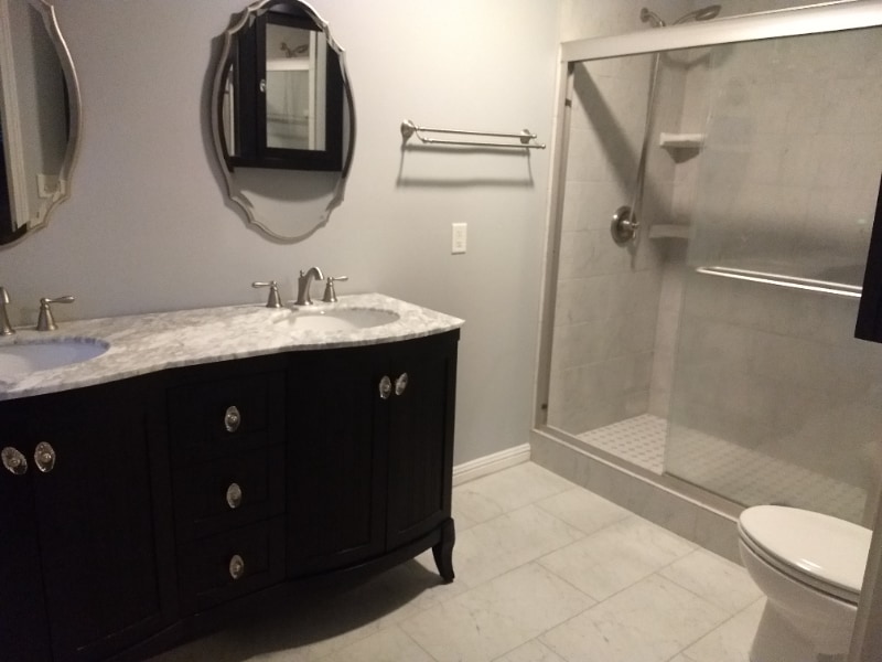 Building Photo - 225 Circle Dr