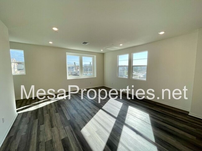 Building Photo - 1709 Cedar Tree Pl