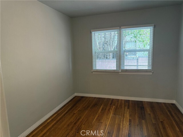 Building Photo - 5901 woodman Ave