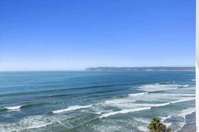 Building Photo - 1830 Avenida Del Mundo