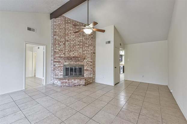 Building Photo - 19311 Lazy Valley Dr