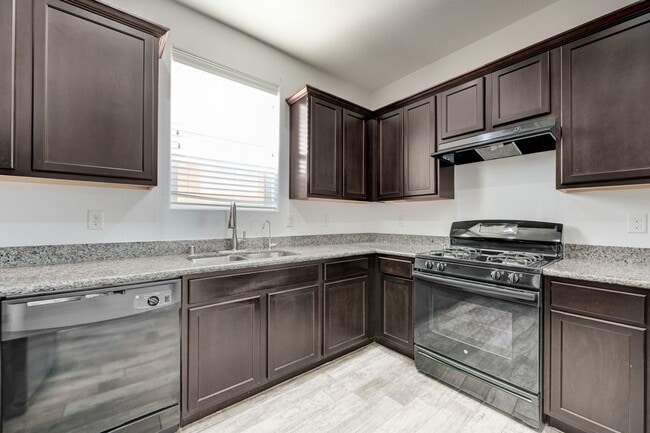 Building Photo - Single Family Home in Southwest Las Vegas