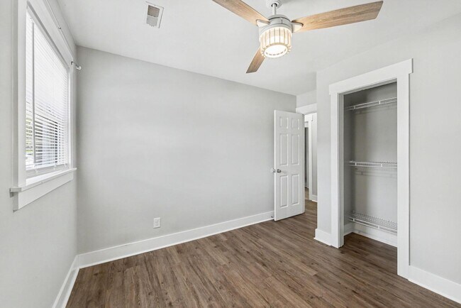 Building Photo - 106 Rahway Rd
