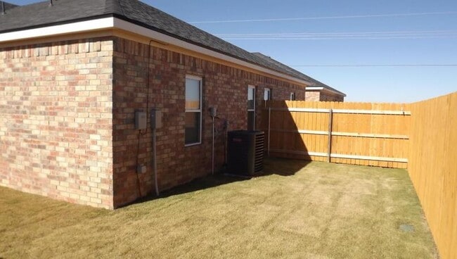 Building Photo - 5807 Virginia Ave