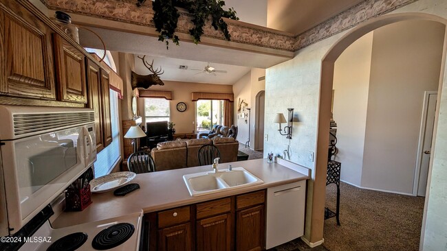 Building Photo - 64576 E Wind Ridge Cir