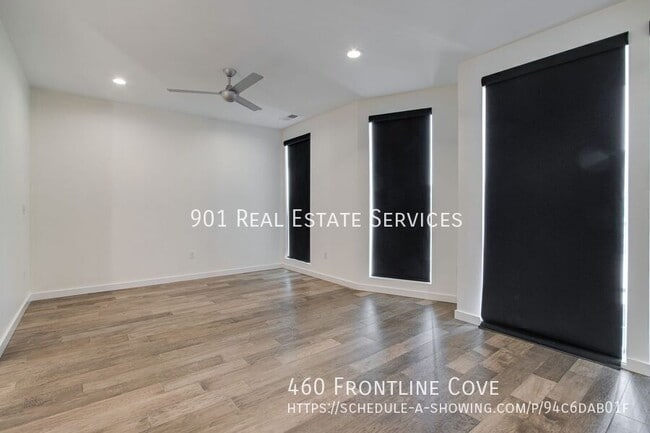 Building Photo - 460 Frontline Cove