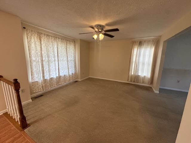 Building Photo - Spacious 4-Bedroom with 3 Full Baths & Fully Finished Basement. Available Now!