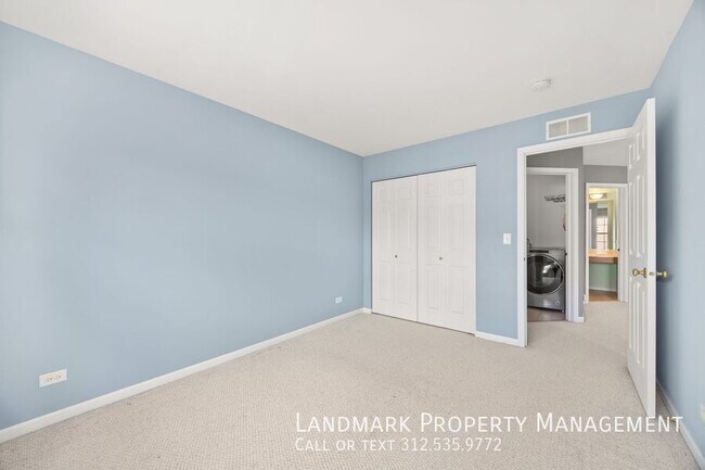 Building Photo - 24011 Walnut Cir