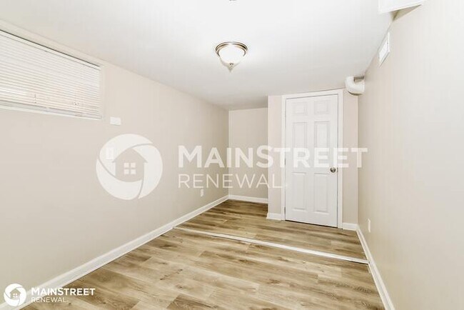 Building Photo - 1719 W Hill St, Louisville, KY 40210