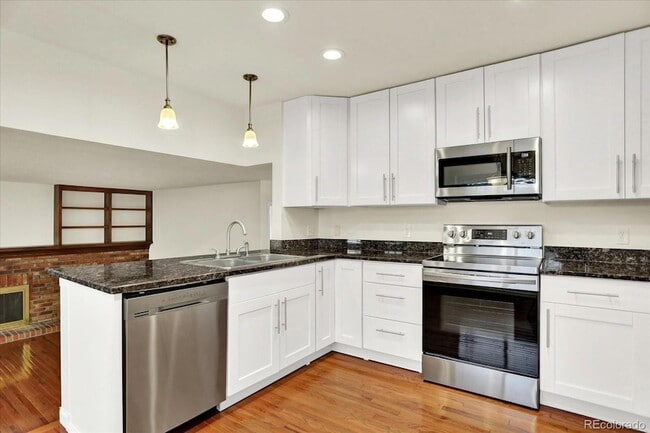 Building Photo - 2246 Mountain Sage Dr