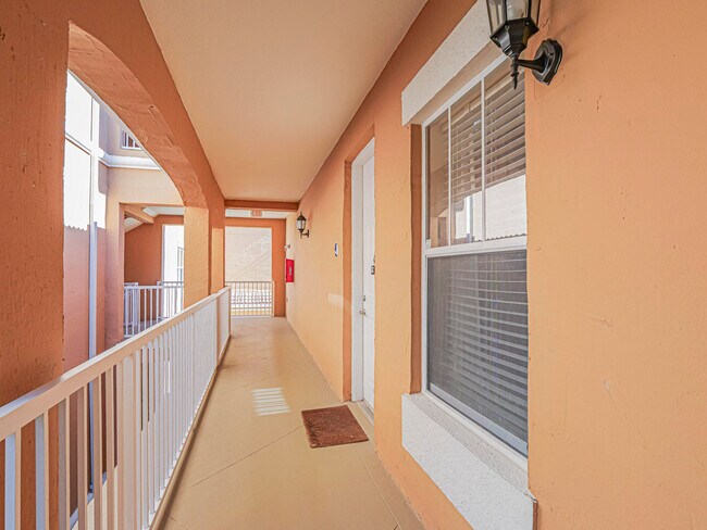 Building Photo - 5020 Fairways Cir