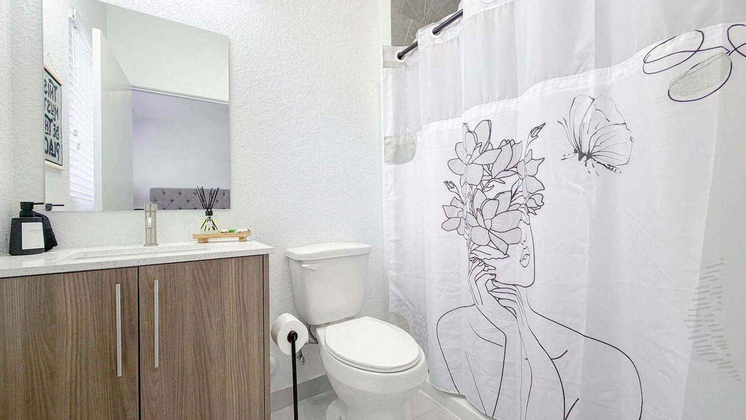 Building Photo - 1163 NW 2nd St