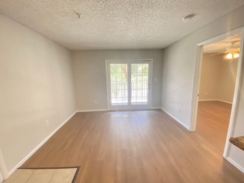 Building Photo - 208 Afton Square