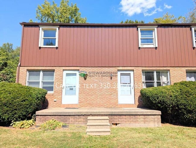 Building Photo - 165 Elm St NE