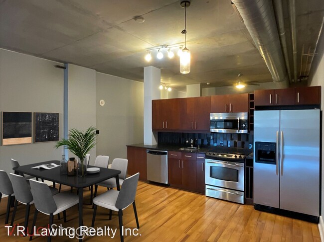 Building Photo - 1 br, 1 bath House - 505 E 6th Street #302