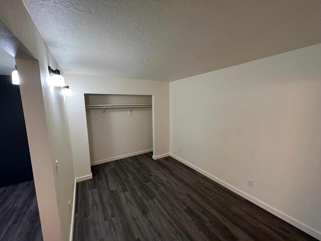 Floorplan - Studio West Apartments