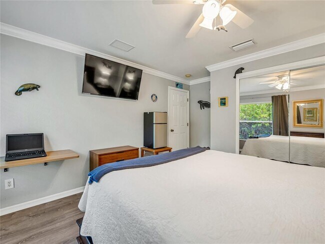 Building Photo - 15509 Alsace Cir
