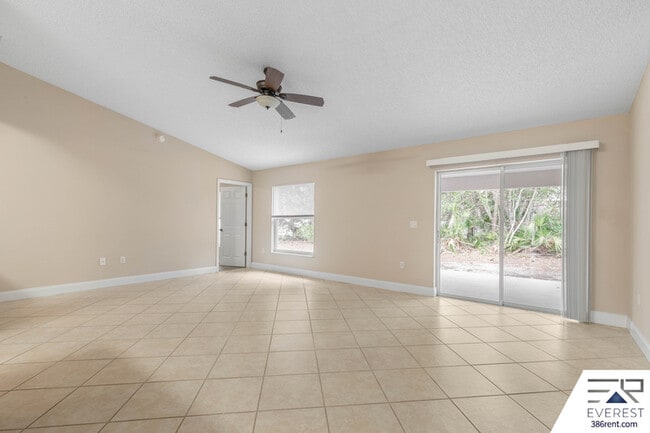 Building Photo - 59 Riverina Dr