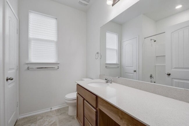 Building Photo - 8200 Knoxville Trl