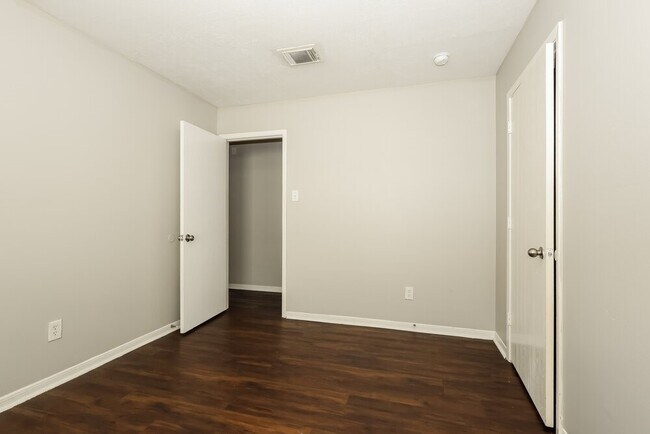 Building Photo - 16207 Imperial Forest Ln