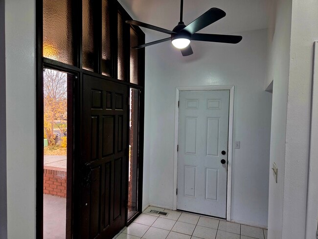 Building Photo - 1968 E 5850 S