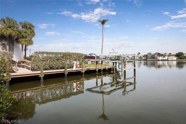 Building Photo - 410 Flagship Dr