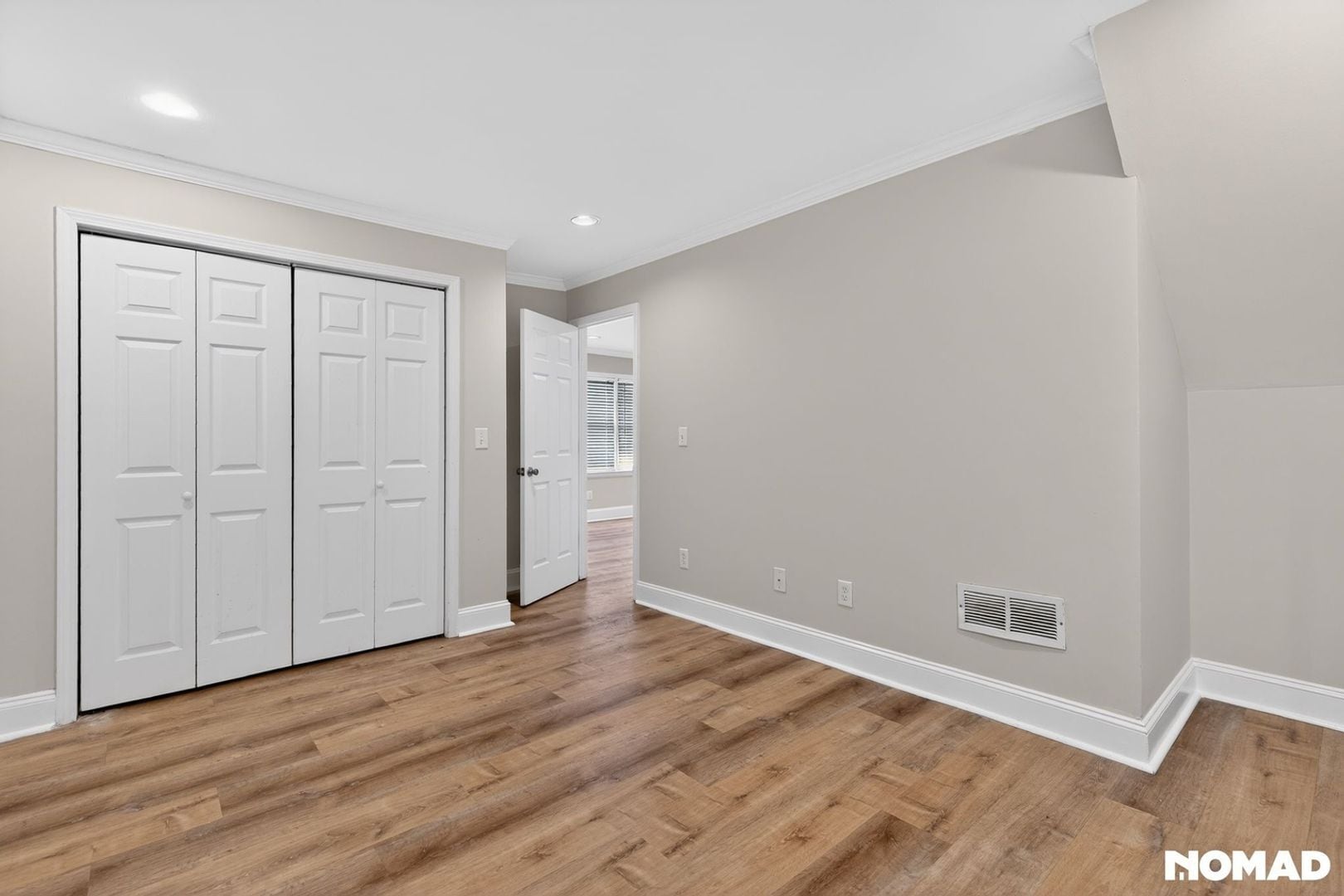 Building Photo - 75 E Wesley Rd NE