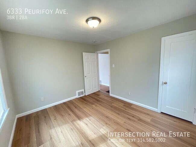 Building Photo - 6333 Peurifoy Ave