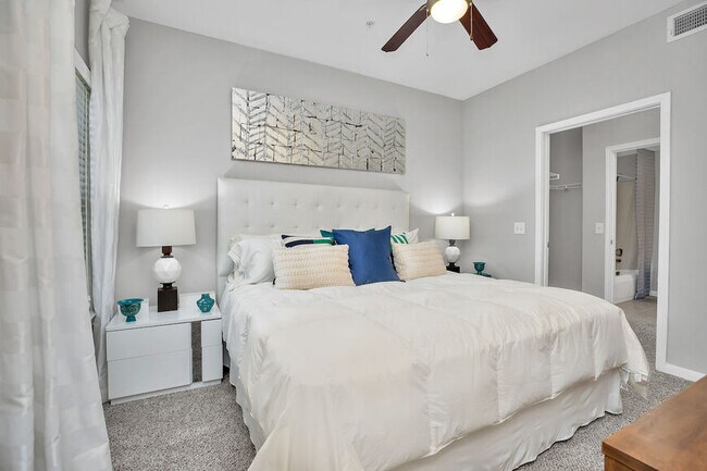 Building Photo - Sunny Days, Sweeter Specials