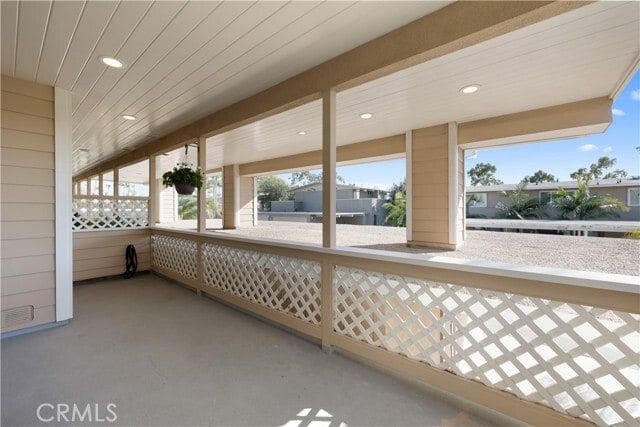 Building Photo - 454 Seaward Rd