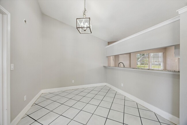 Building Photo - 19822 Winding Branch Dr