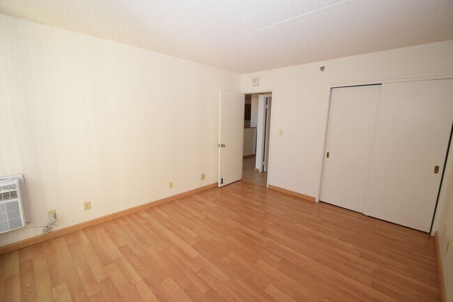 Building Photo - 121D1002- 98-402 Koauka Loop, Unit 1916