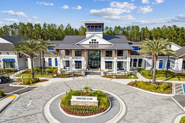 Building Photo - Discover the Ideal 55+ Lifestyle in Your N...