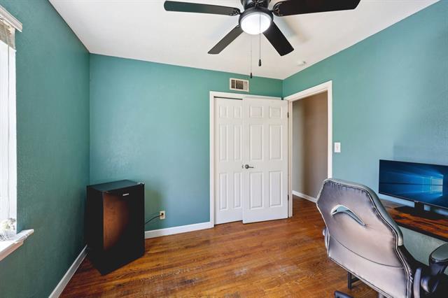 Building Photo - 1507 Briarwood Blvd