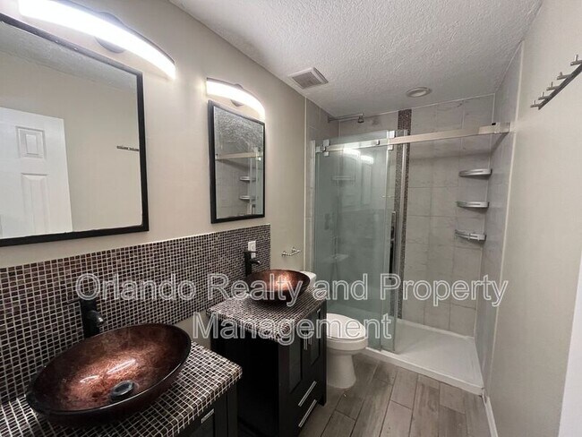 Building Photo - 2637 Stanmore Ct
